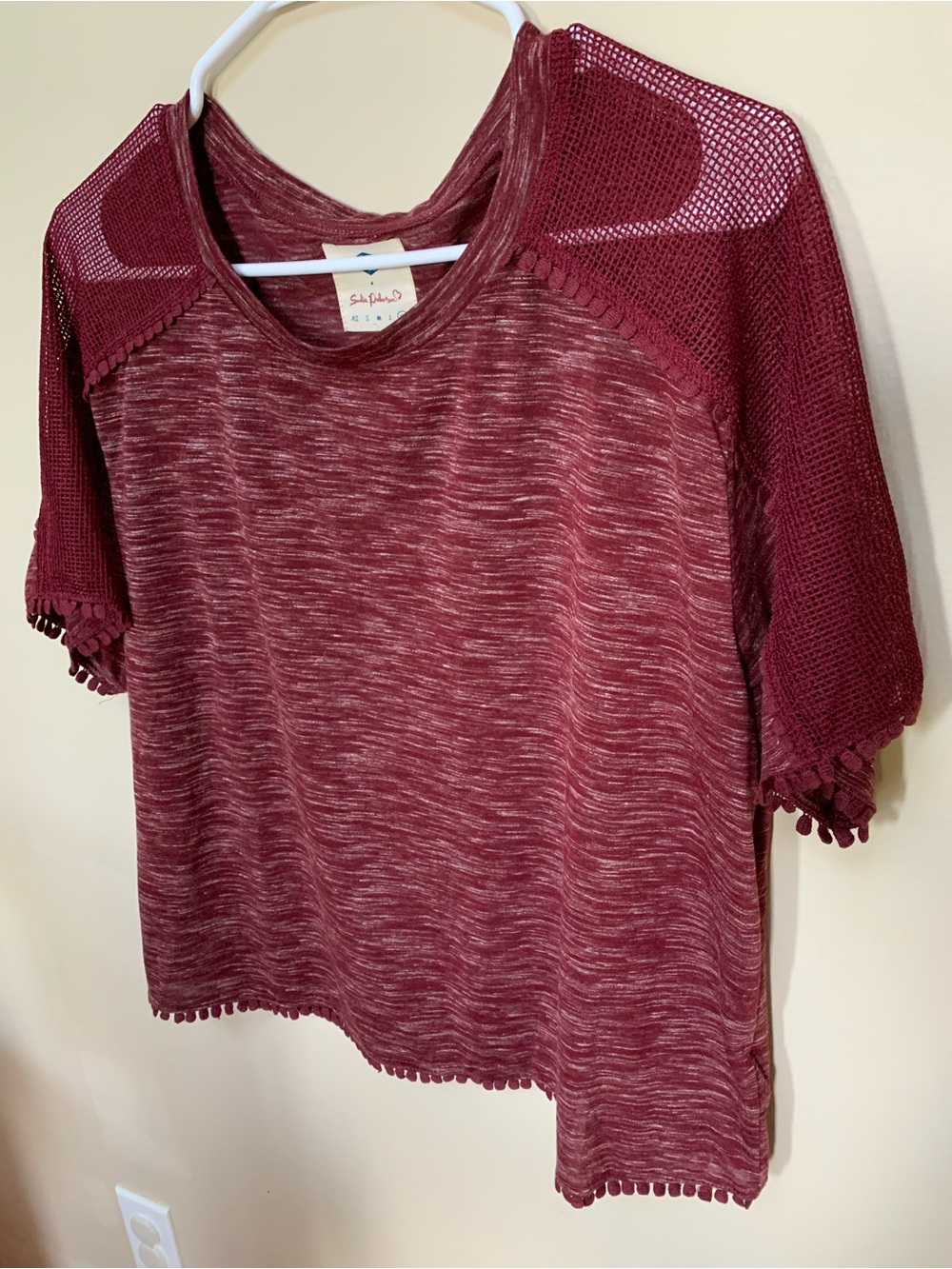 Sadie Robertson Women's Marled Knit Tee with Crochet Short Sleeves - Wine